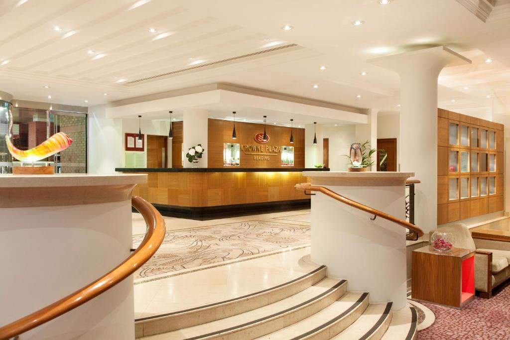 Lightsave Facilities Crowne Plaza Reading Reception